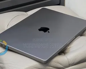 New Laptop Apple MacBook Pro 2021 M1 32GB Apple M1 Pro SSD 512GB