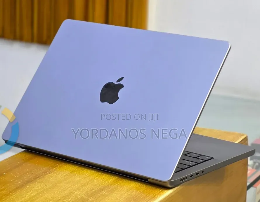 New Laptop Apple MacBook Pro 2021 M1 32GB Apple M1 Pro SSD 512GB