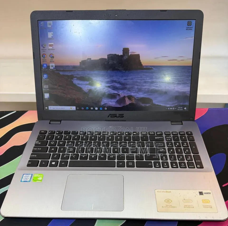 New Laptop Asus 8GB Intel Core i7 HDD+SSD 1T