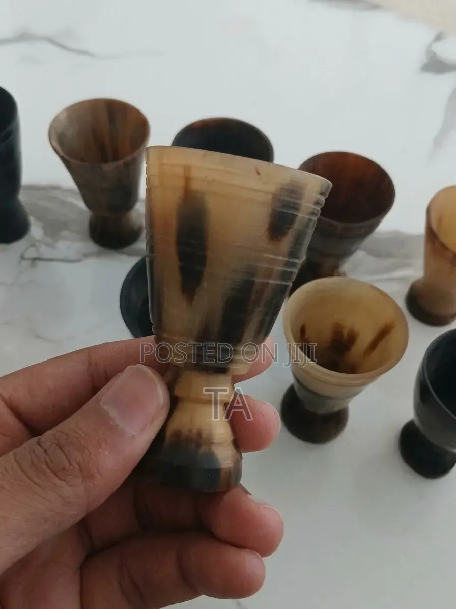 Handcrafted Horn Cup ከቀንድ የተሰሩ መጠጫዎች