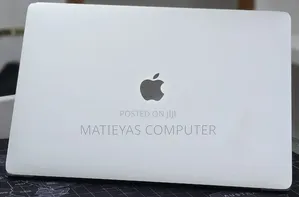 New Laptop Apple MacBook Pro 2017 16GB Intel Core i7 SSD 512GB