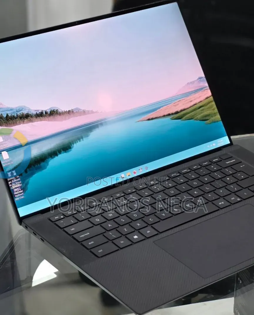 New Laptop Dell Precision 5550 16GB Intel Core i7 SSD 512GB