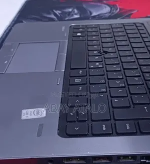 New Laptop HP Elite X2 G4 8GB Intel Core i5 SSD 128GB