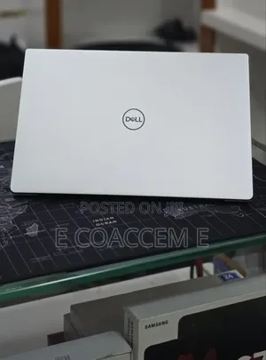 New Laptop Dell 16GB Intel Core i7 SSD 512GB