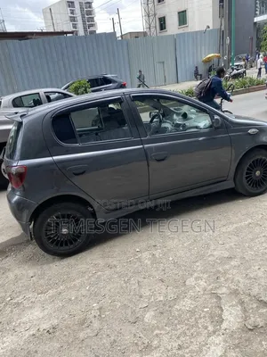 Toyota Vitz 1999