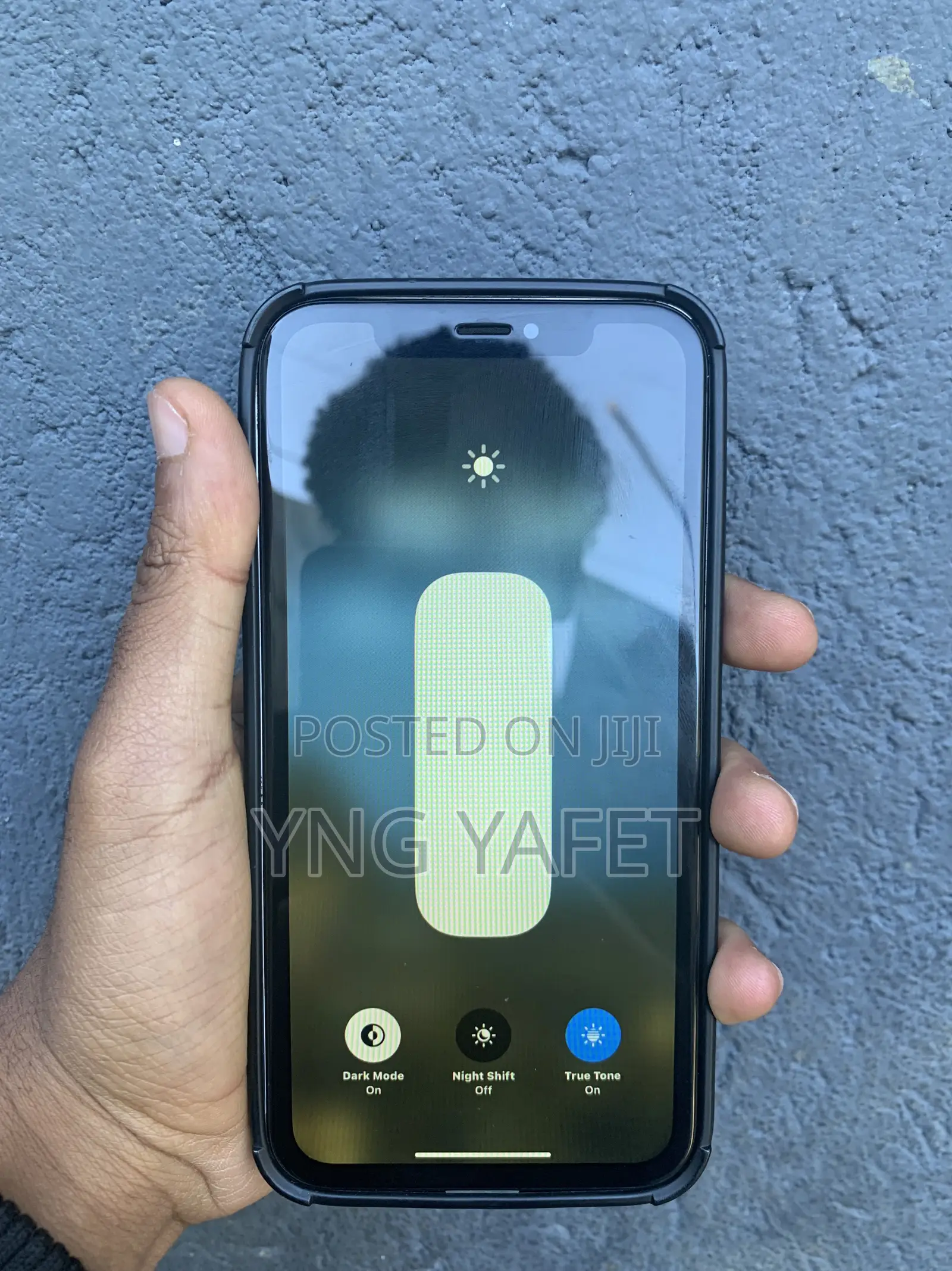 New Apple iPhone XR 64 GB White