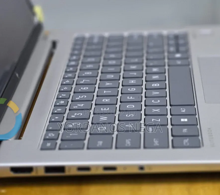 New Laptop HP EliteBook 640 G11 16GB Intel Core Ultra 5 SSD 512GB