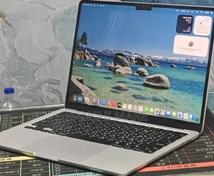 New Laptop Apple MacBook Air 2022 M2 8GB Apple M2 SSD 256GB