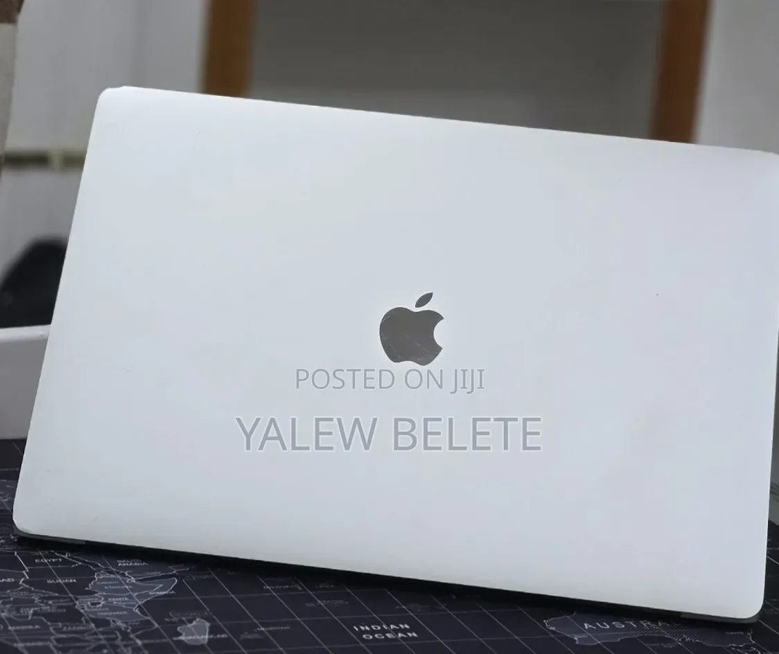 New Laptop Apple MacBook Pro 2017 16GB Intel Core i7 SSD 512GB