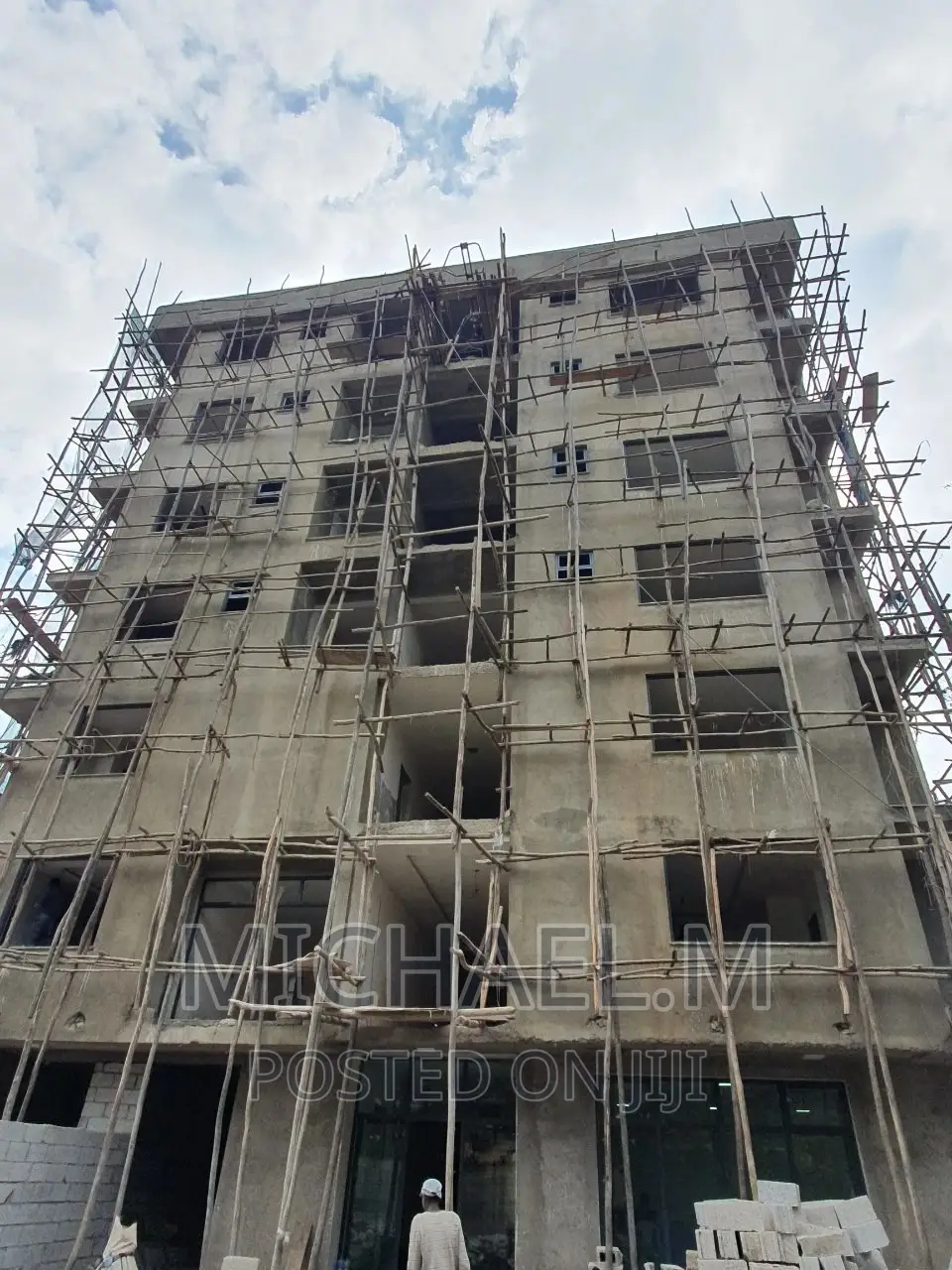 Furnished 2bdrm Apartment in Bf Realestae, Gullele for Sale