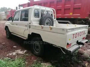 New Toyota Land Cruiser 2025 White