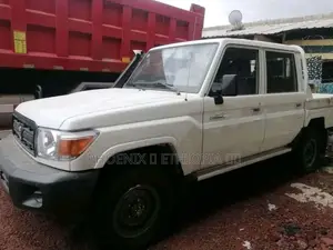 New Toyota Land Cruiser 2025 White