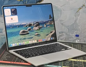 New Laptop Apple MacBook Air 2023 M2 8GB Apple M2 SSD 256GB