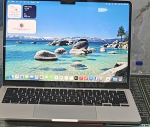 New Laptop Apple MacBook Air 2022 M2 8GB Apple M2 SSD 256GB