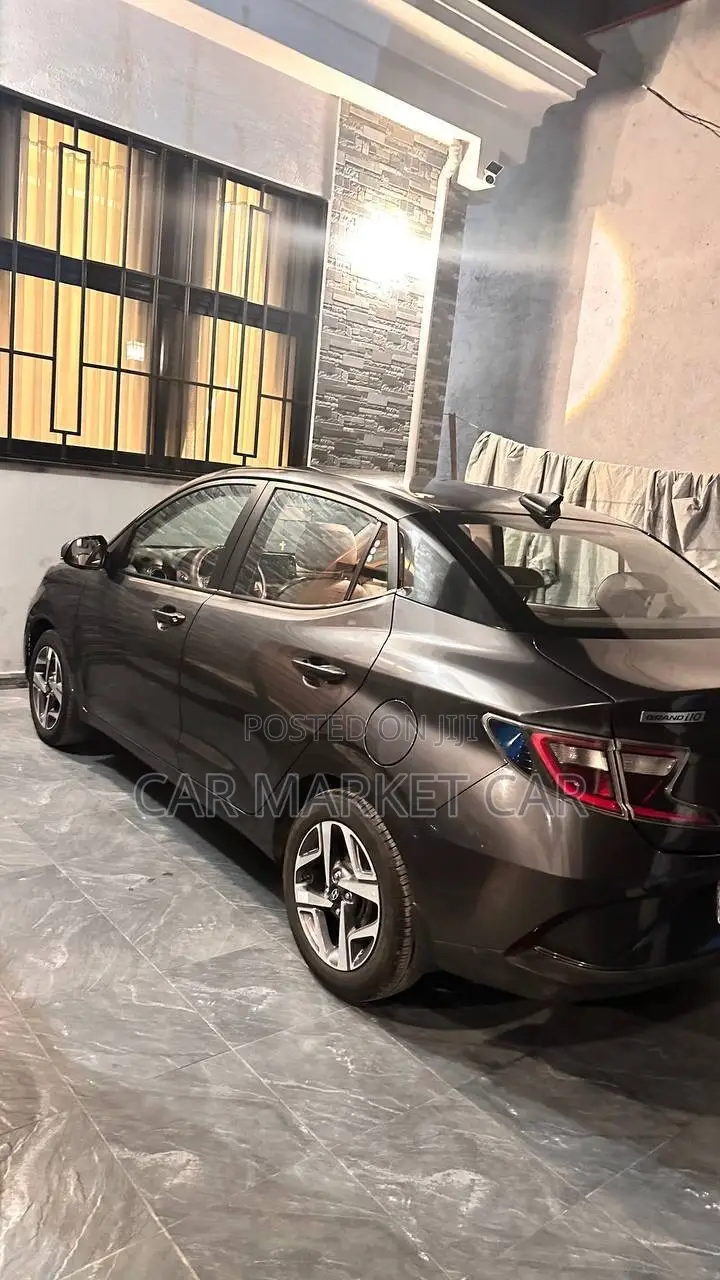 Hyundai I10 2024 Gray