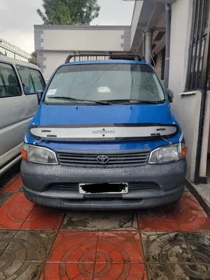 Toyota HiAce 2006 Blue