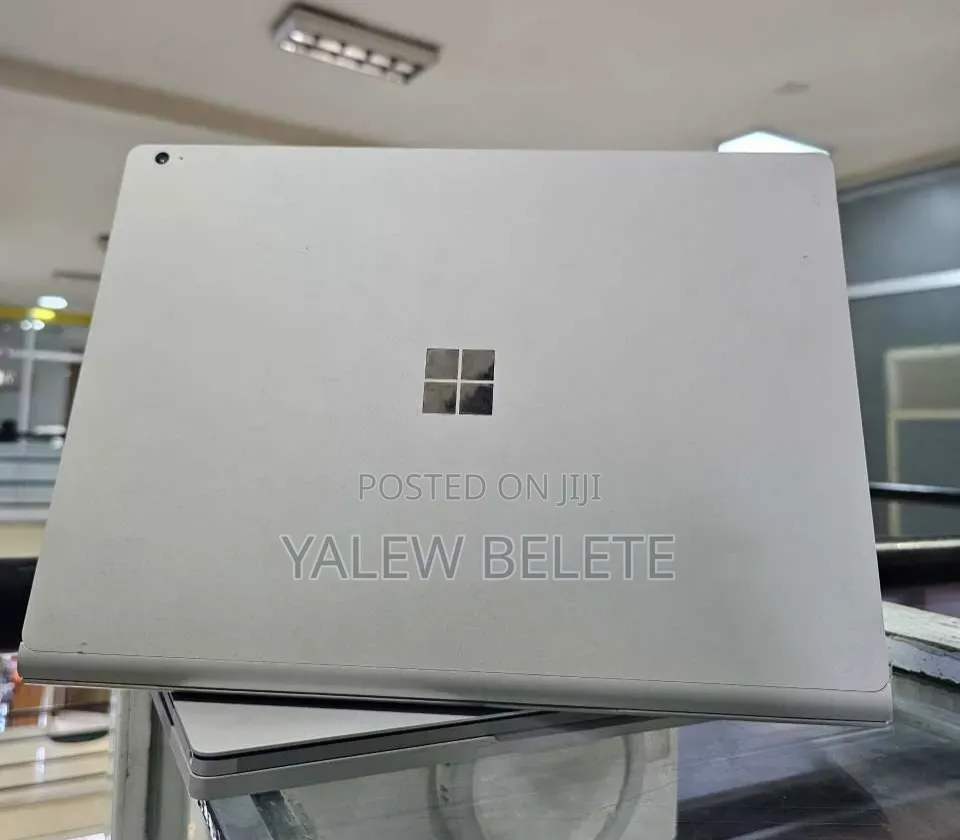 New Laptop Microsoft Surface Book 3 16GB Intel Core i7 SSD 256GB