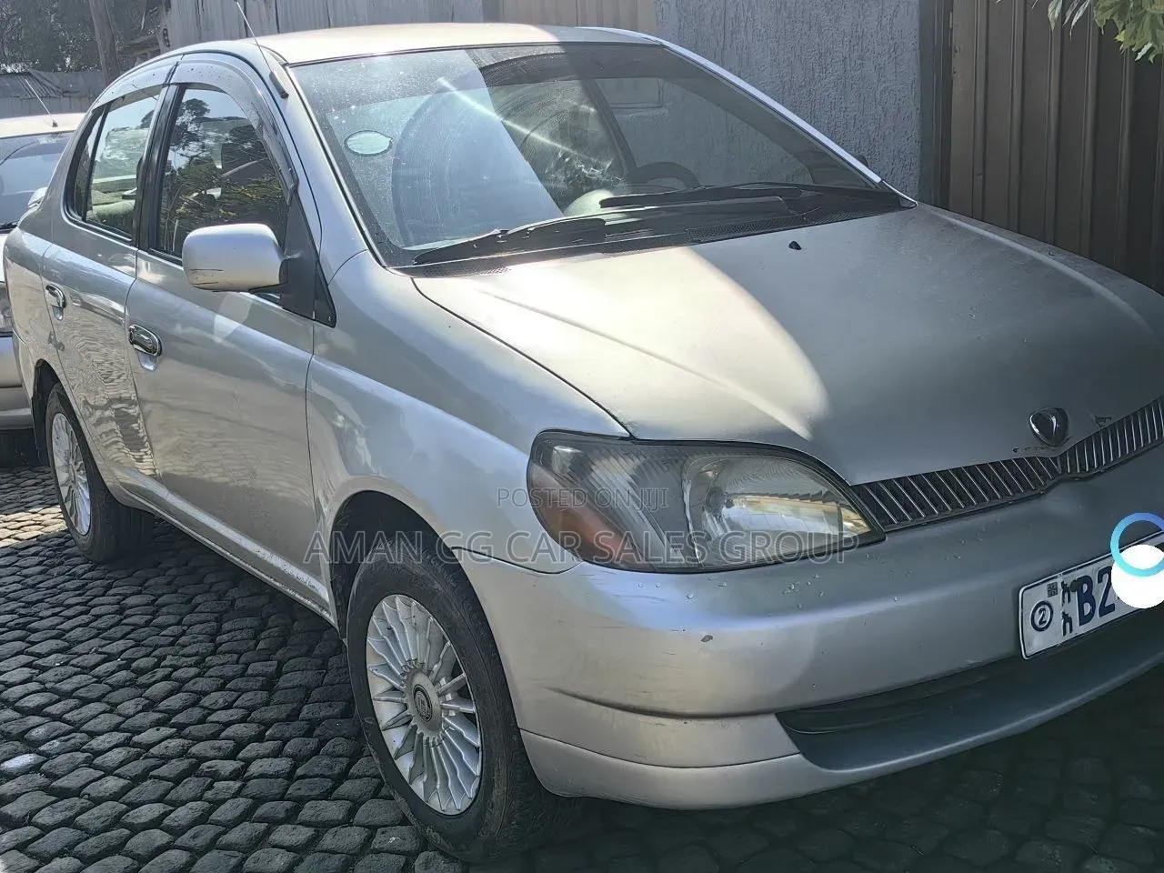 Toyota Platz 2001 Silver