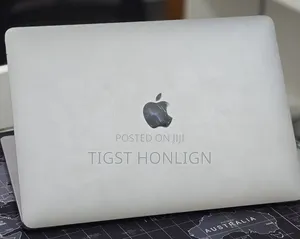 New Laptop Apple MacBook Pro 8GB Apple M2 SSD 512GB