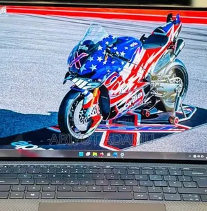 New Laptop Dell Precision 5560 16GB Intel SSD 512GB