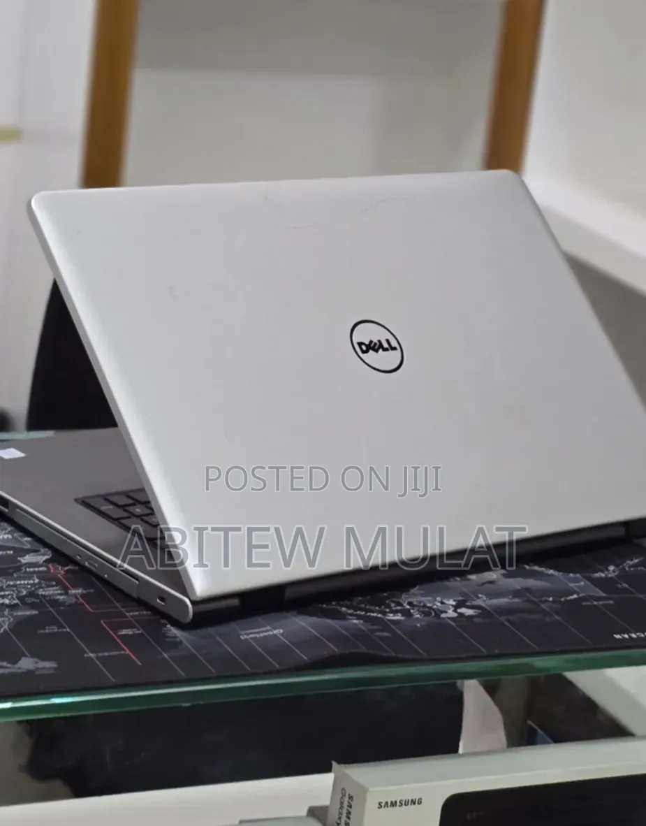 Laptop Dell Inspiron 17 5759 8GB Intel Core i5 HDD 1T