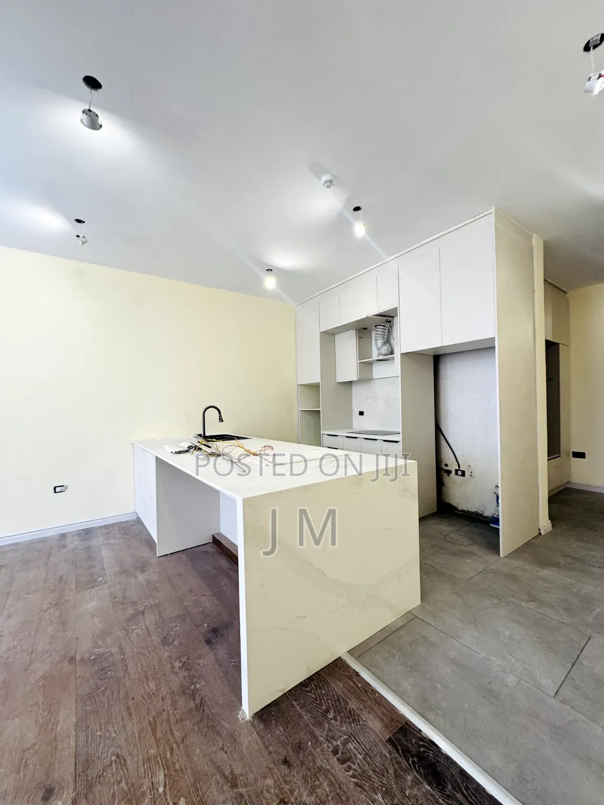 Furnished 4bdrm Apartment in Bole for rent