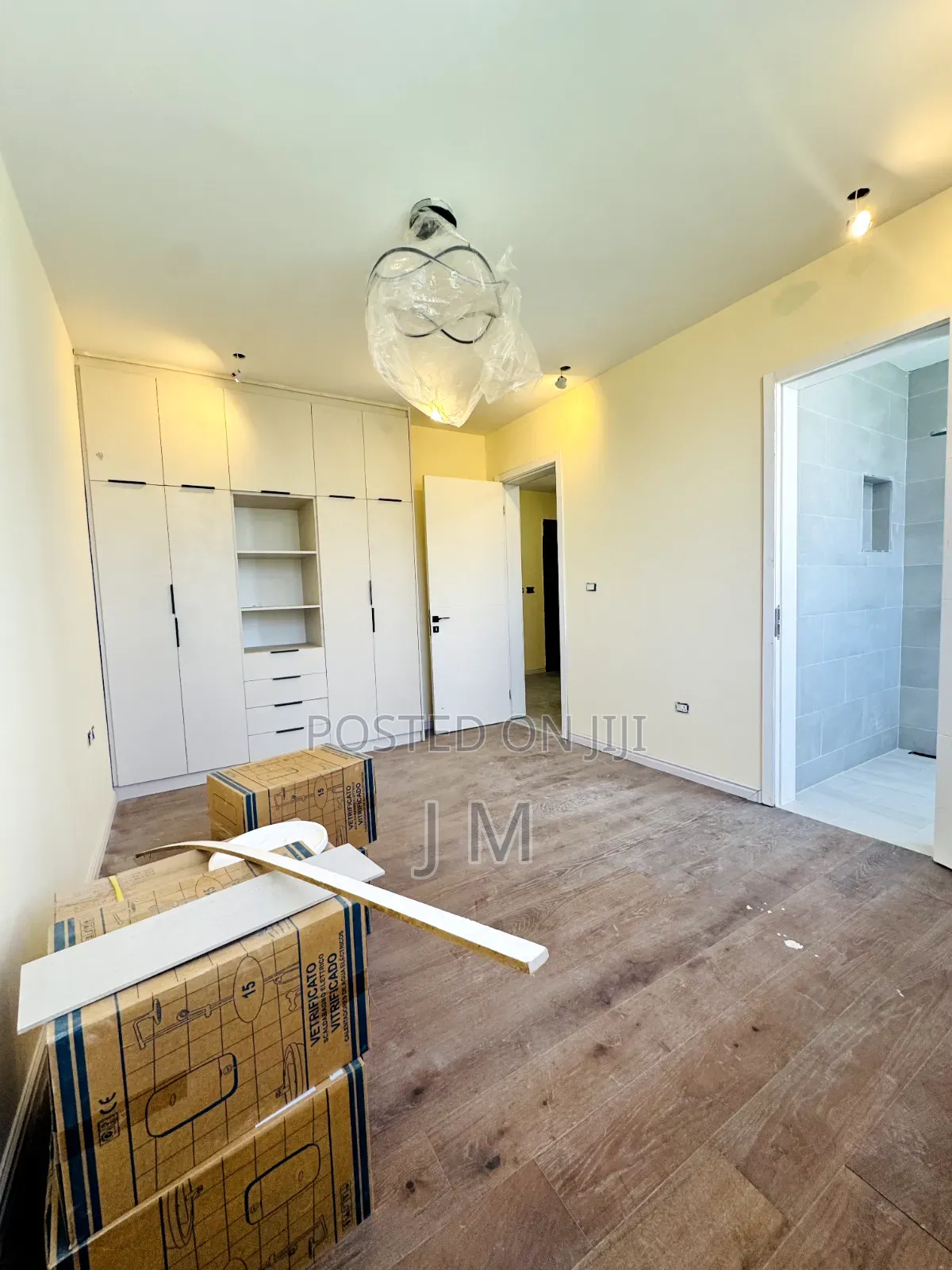 Furnished 4bdrm Apartment in Bole for rent