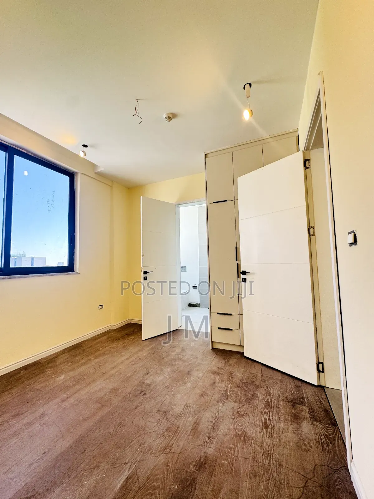 Furnished 4bdrm Apartment in Bole for rent