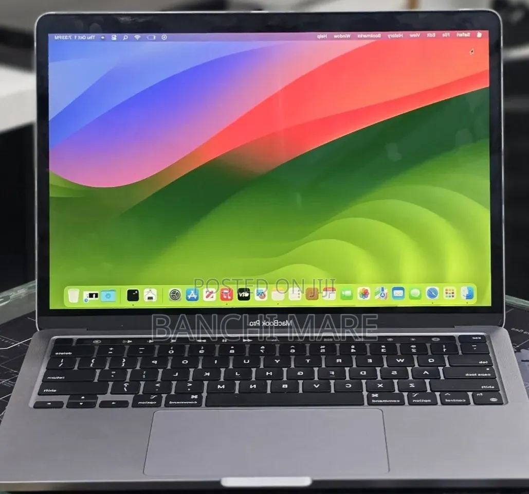 New Laptop Apple MacBook Pro 2020 M1 8GB Apple M1 SSD 512GB