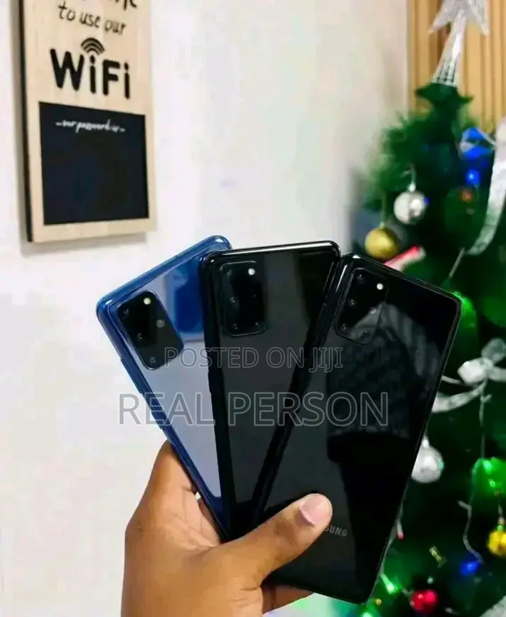 New Samsung Galaxy S20+ 5G 128 GB Black