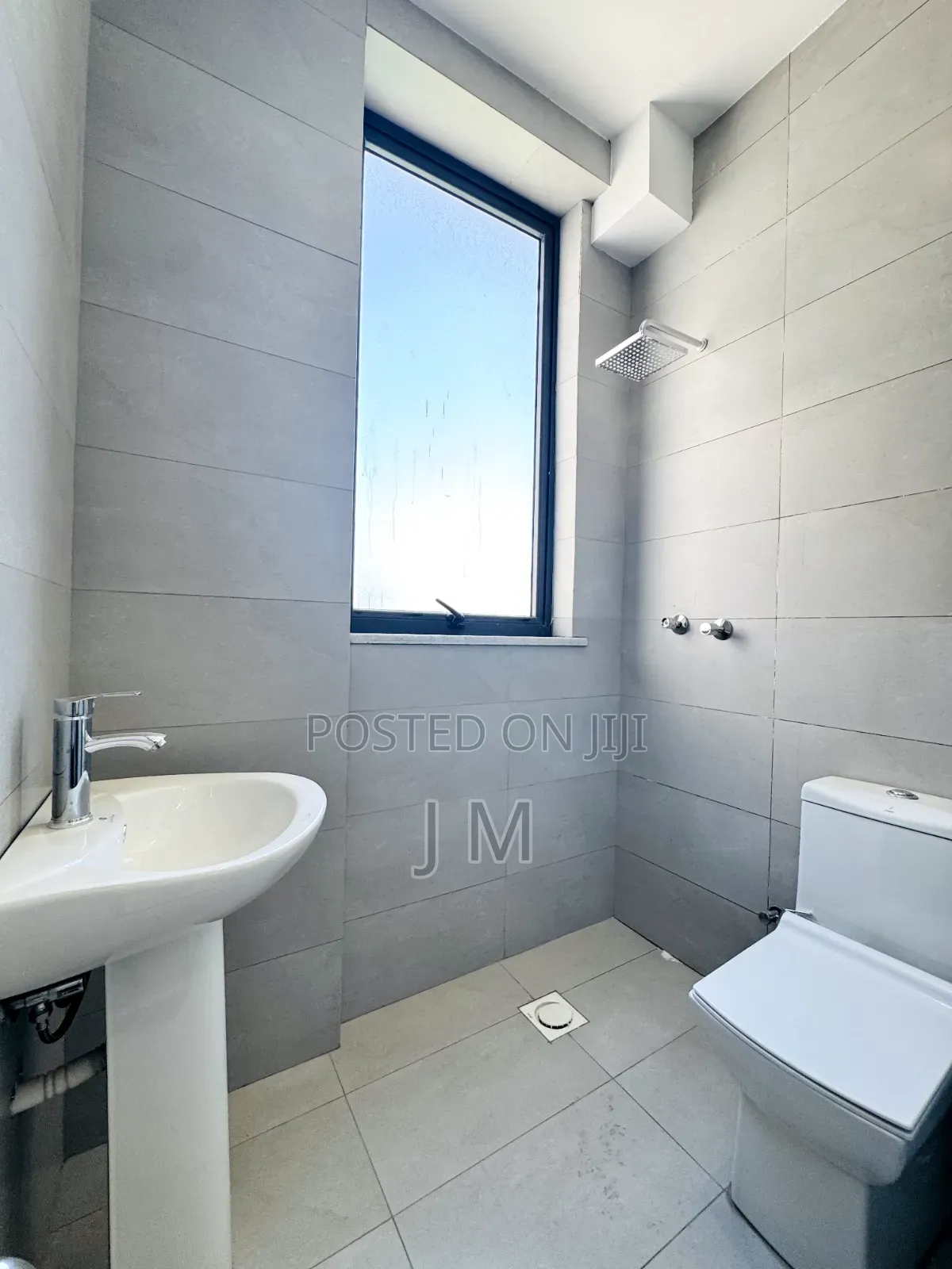 Furnished 3bdrm Apartment in Bole for rent