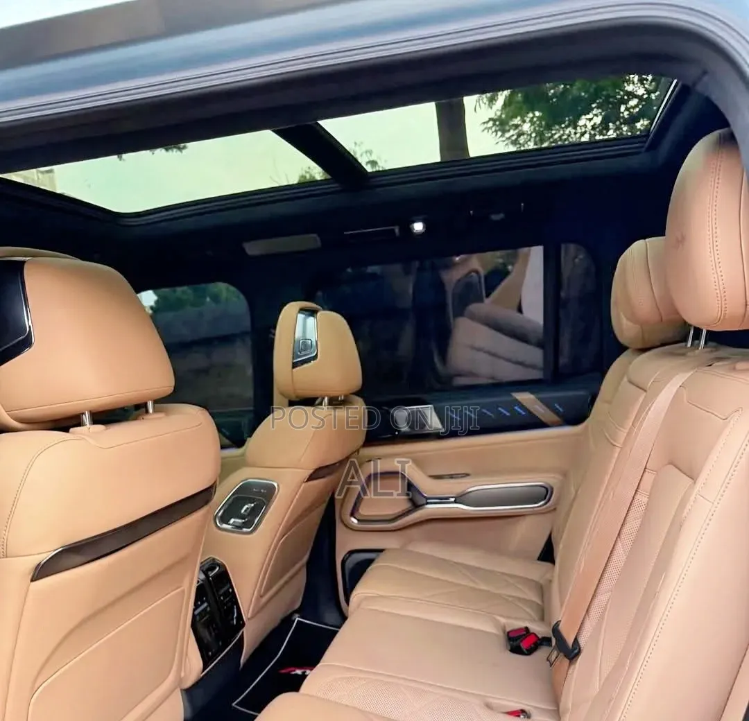 BYD Leopard 8 2.0 Hybrid AWD 2025 Silver