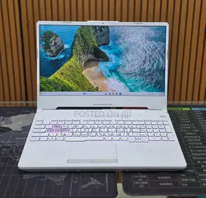 New Laptop Asus 32GB AMD Ryzen 7 SSD 1T