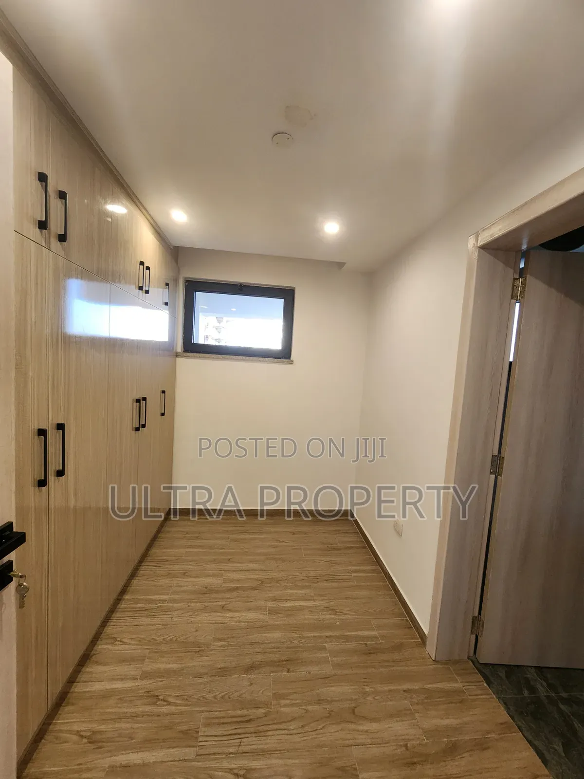 3bdrm Apartment in Bole for sale