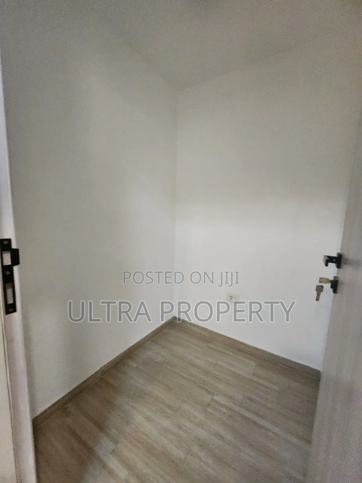 3bdrm Apartment in Bole for sale
