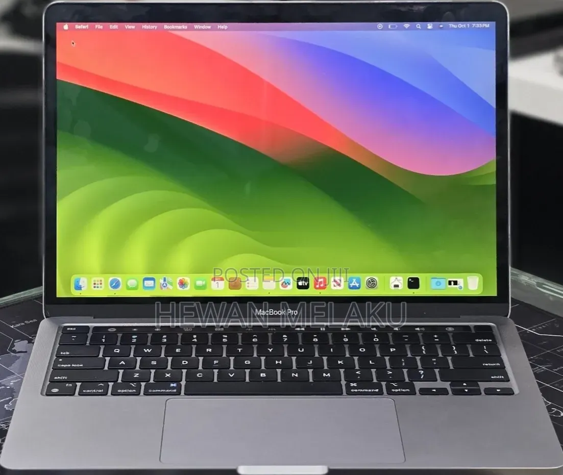 New Laptop Apple MacBook Pro 2020 M1 8GB Apple M1 SSD 512GB