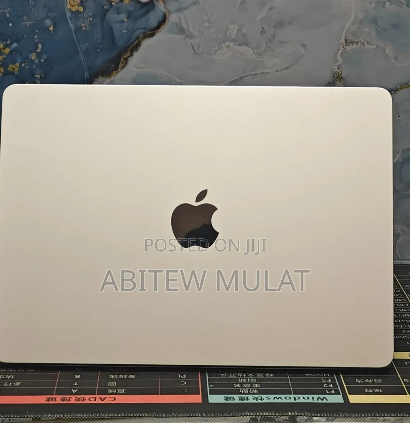 New Laptop Apple MacBook Air 2022 M2 8GB Apple M2 SSD 256GB