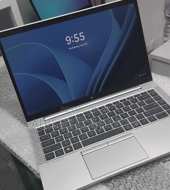 New Laptop HP EliteBook 840 G8 16GB AMD Ryzen 5 SSD 512GB