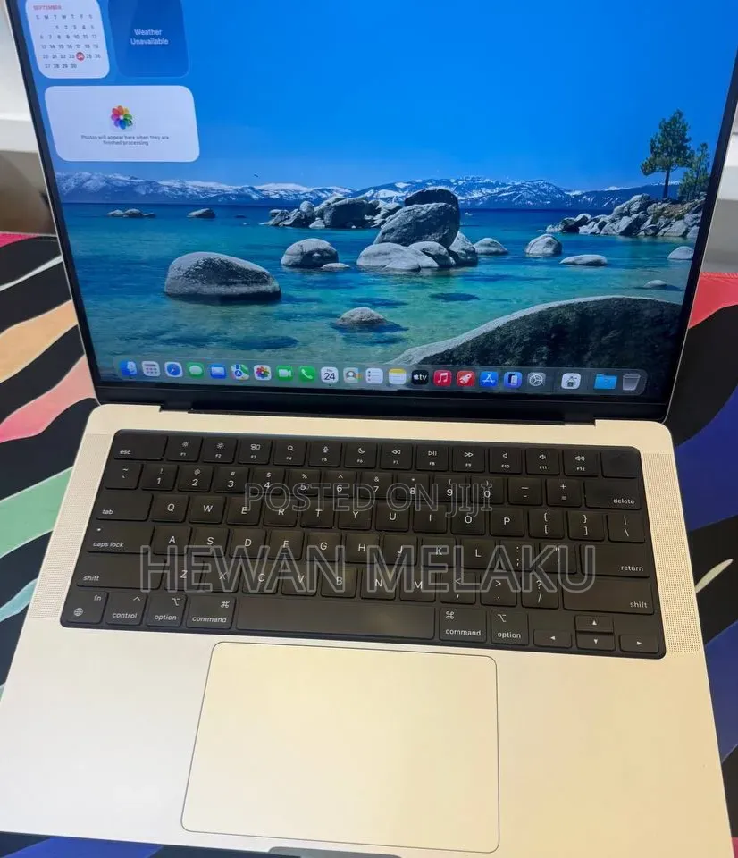 New Laptop Apple MacBook Pro 2021 M1 16GB Apple M1 SSD 512GB