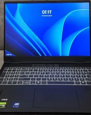 New Laptop HP Omen X 17t 16GB Intel Core Ultra 9 SSD 512GB
