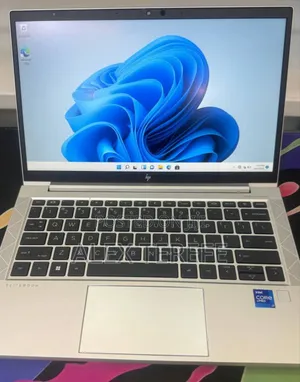 New Laptop HP EliteBook 830 G8 16GB Intel Core i7 SSD 512GB