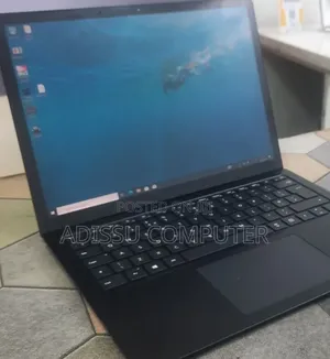 New Laptop Microsoft Surface 16GB Intel Core i7 SSD 512GB