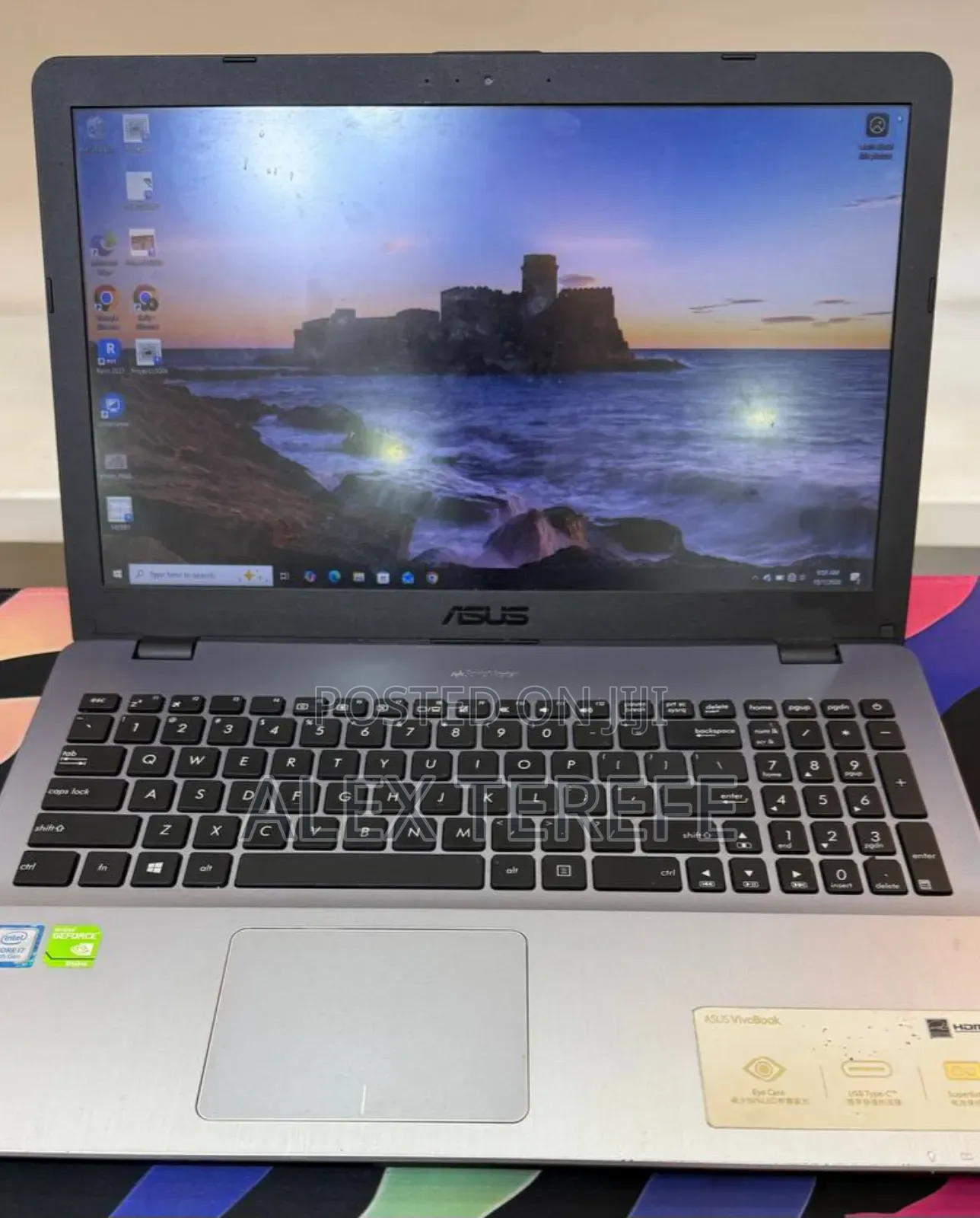 New Laptop Asus VivoBook 15 X505BA 8GB Intel Core i7 SSD 1T