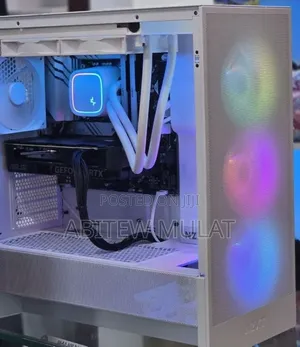 New Desktop Computer Asus ROG STRIX GD30CI 32GB Intel Core i7 SSD 1T