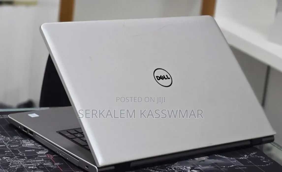 New Laptop Dell Inspiron 17 5759 8GB Intel Core i5 HDD 1T