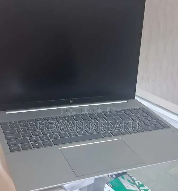 New Laptop HP Pavilion 15 16GB Intel Core i7 SSD 1T