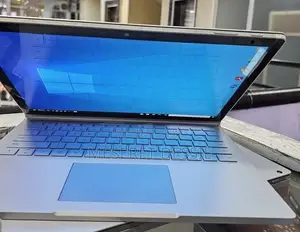 New Laptop Microsoft Surface Book 3 16GB Intel Core i7 SSD 256GB
