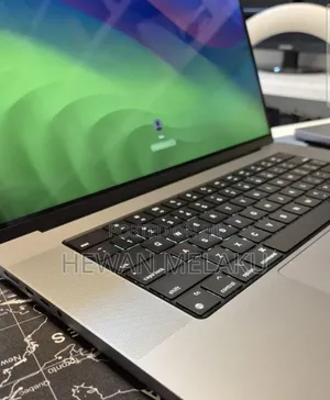 New Laptop Apple MacBook Pro 2021 M1 Max 64GB Apple M1 Max SSD 1T