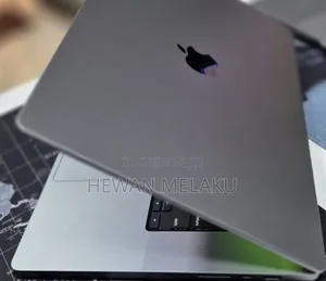 New Laptop Apple MacBook Pro 2021 M1 Max 64GB Apple M1 Max SSD 1T
