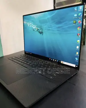 New Laptop Dell Precision 5550 16GB Intel Core i7 SSD 512GB